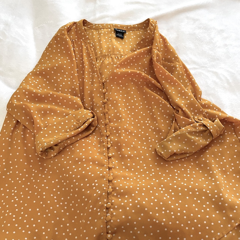 Polka dot and mustard button down
